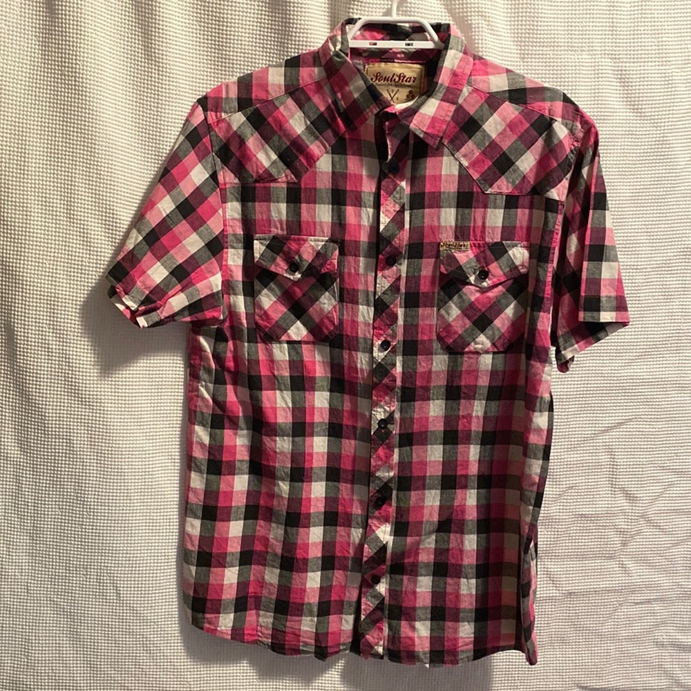 Soul Star Pink Plaid Short Sleeve Button Down Shirt